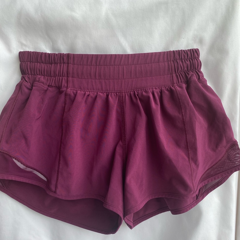 Lululemon Hotty Hot Lined Short
